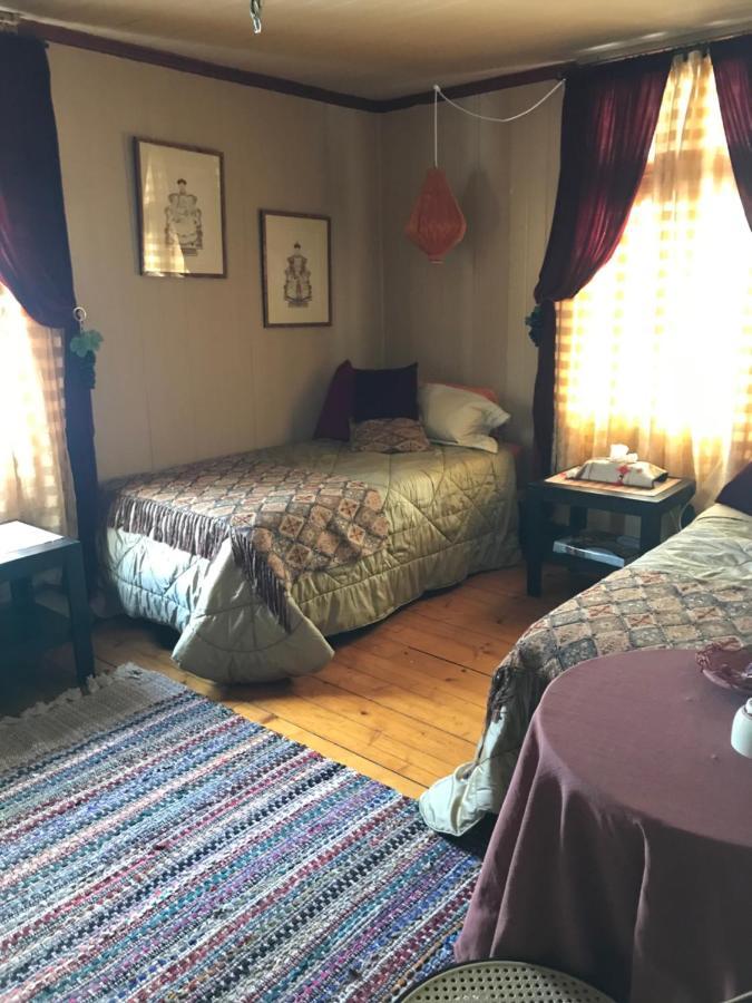 Gite Au Toit Bleu Bed & Breakfast Sainte-Famille ภายนอก รูปภาพ